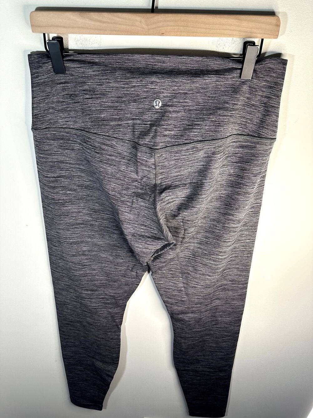 Lululemon Align Pant 28" Nulu Size 12 Gray EUC